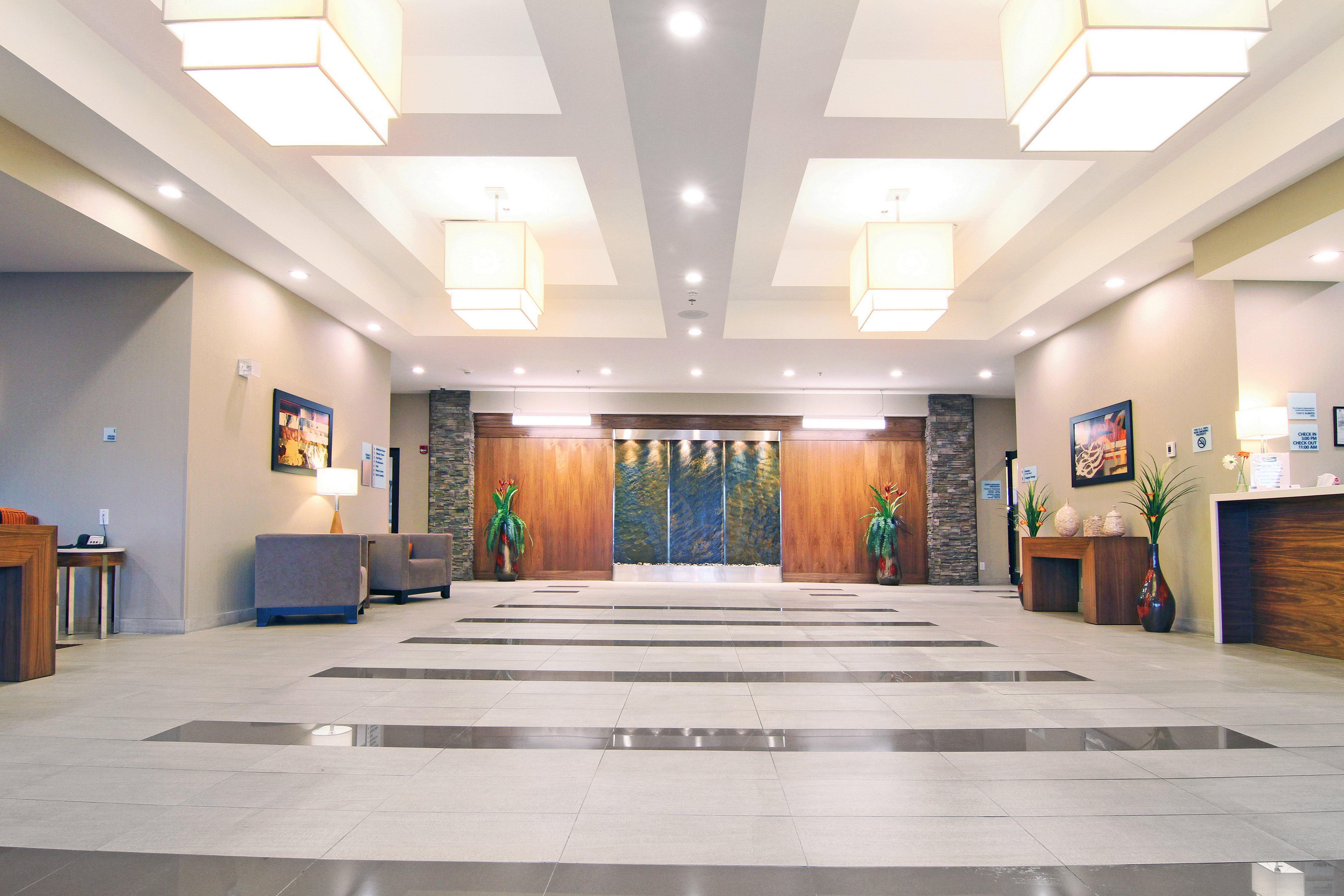 Holiday Inn Express And Suites Calgary University By Ihg YYC Exterior foto