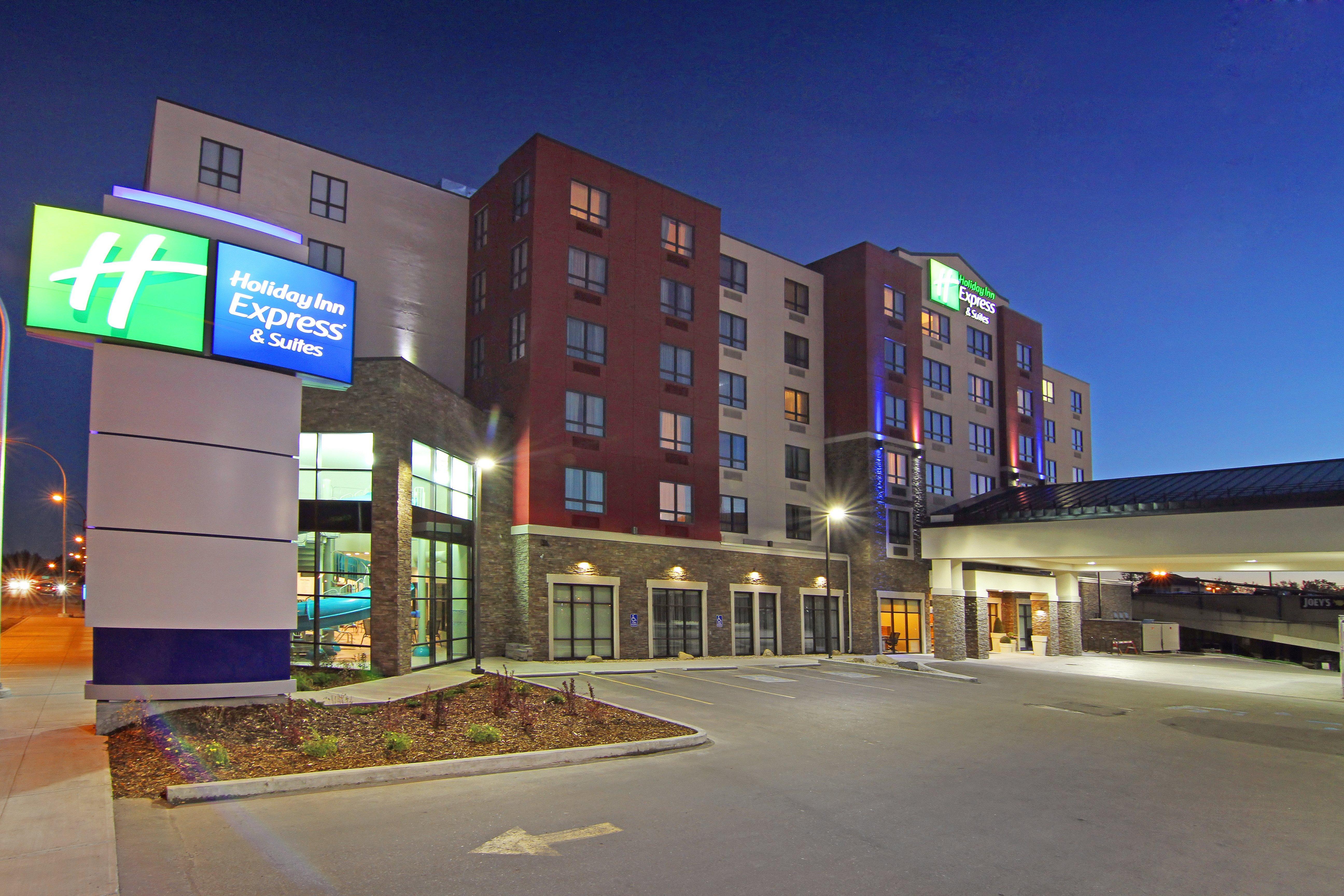 Holiday Inn Express And Suites Calgary University By Ihg YYC Exterior foto